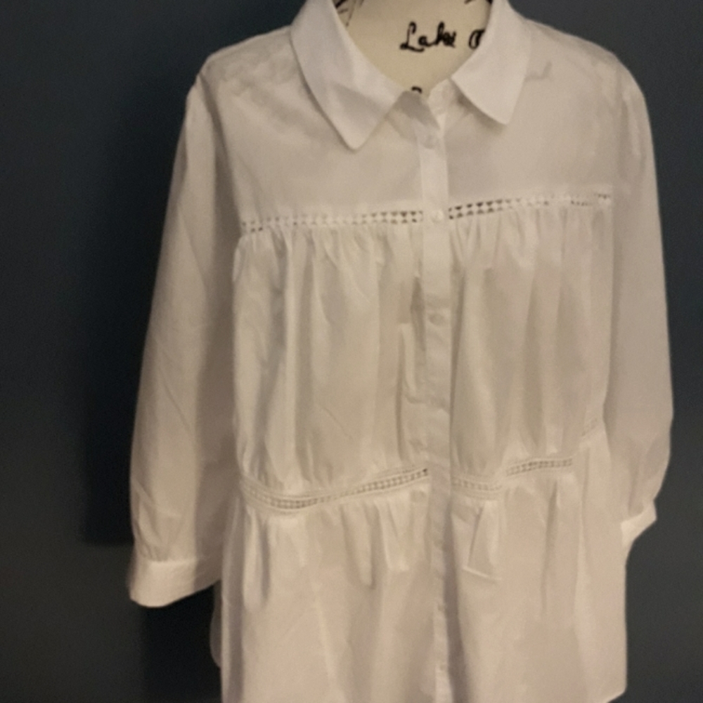 New Long White Button Down Cotton Shirt Size 18/20